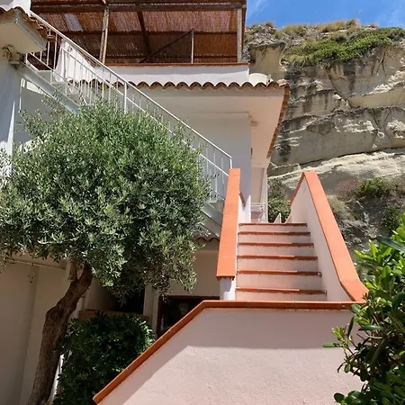 Le Roccette San Leonardo Apartment *