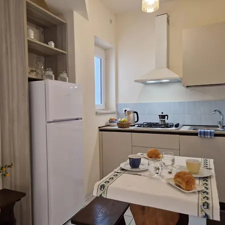 Le Roccette San Leonardo Apartment