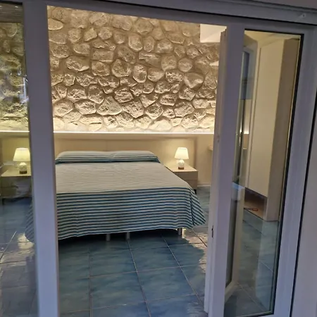 Le Roccette San Leonardo Apartment *