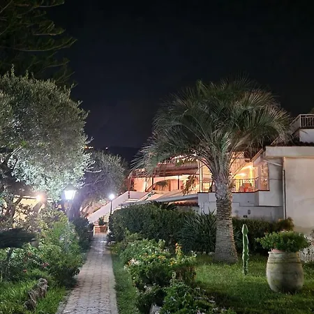 Le Roccette San Leonardo *